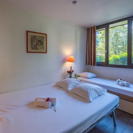 Apartmán Avec Acces Aux Domaines Skiables Et Parking - Fr-1-517-13 *